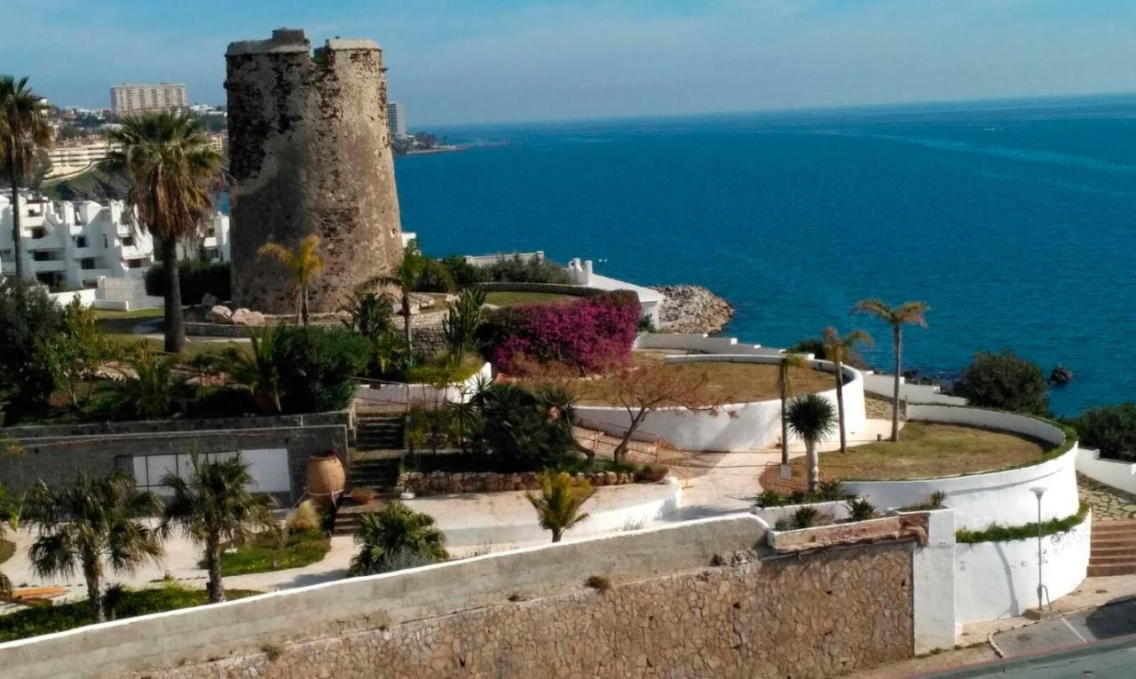 Atico Frente Al Mar - Vistas, Piscina, Terrazas, Parking! Apartman Benalmádena Kültér fotó