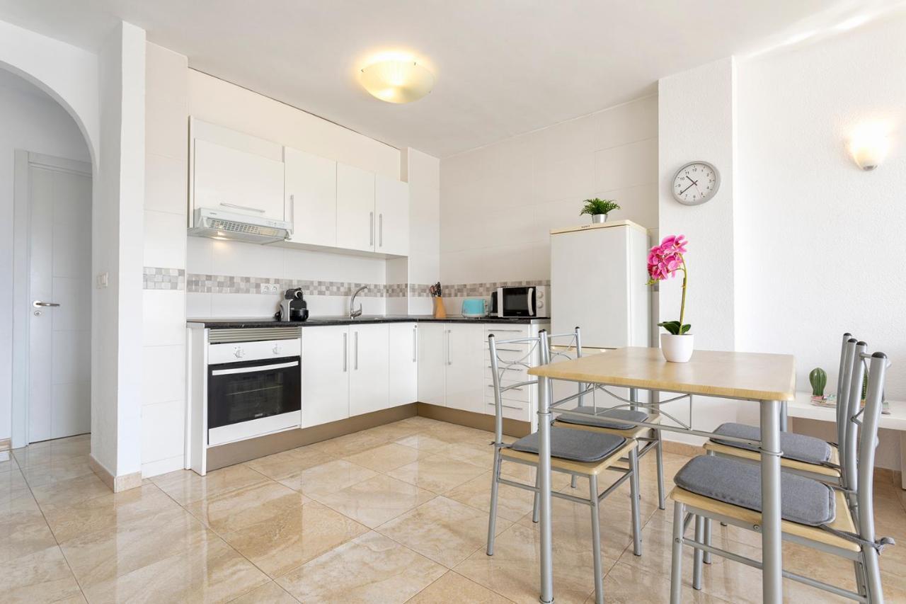 Atico Frente Al Mar - Vistas, Piscina, Terrazas, Parking! Apartman Benalmádena Kültér fotó